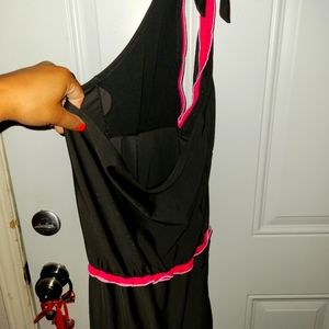 Womens Pink Swimming Suit    🏊‍♀️ 💗 💓 💕 💖 🏊‍♀️